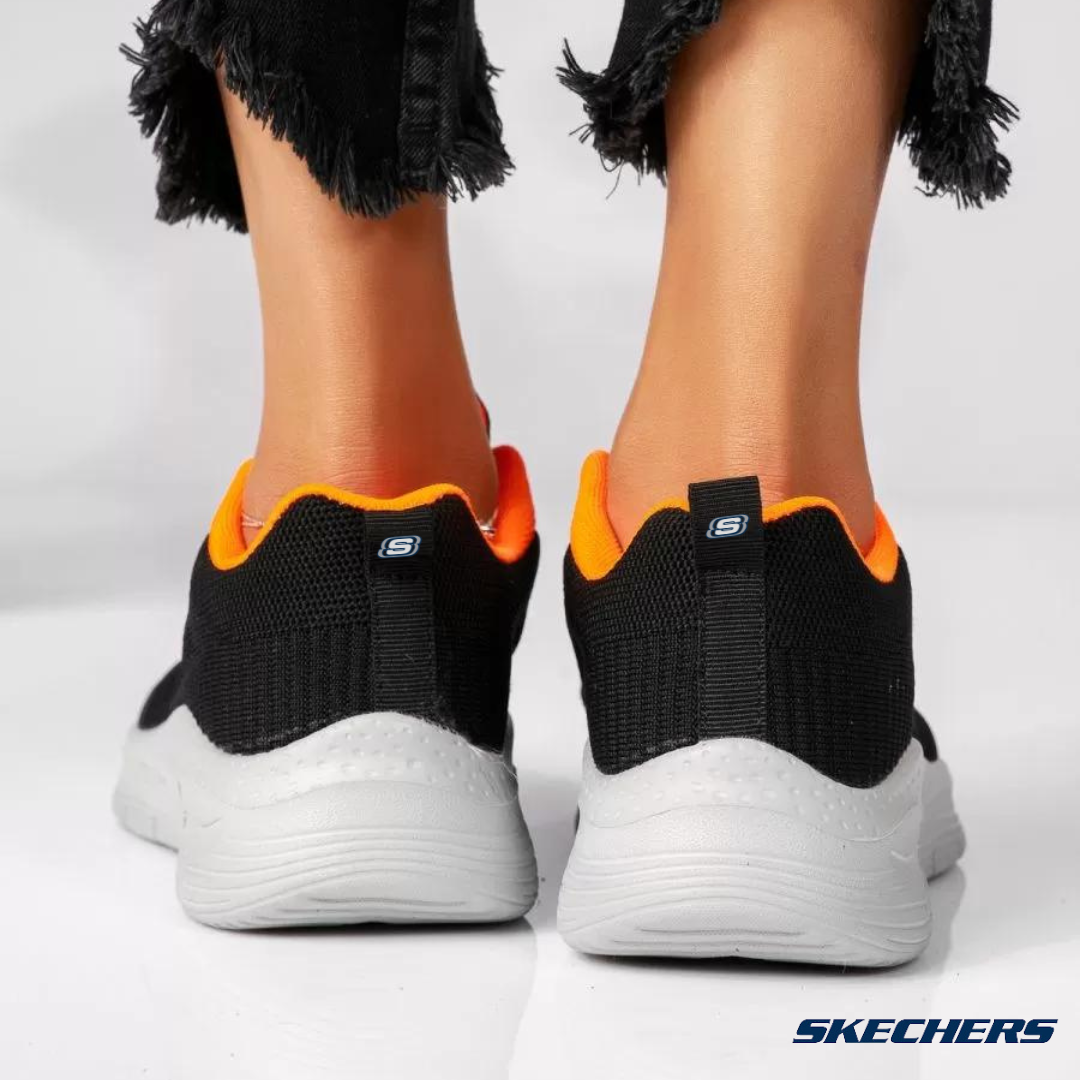 Lyra® | Women’s Sneakers with Energy